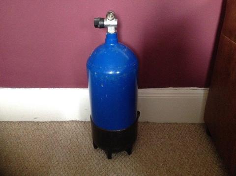 12 litre 232 bar dive cylinder in good condition