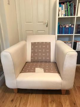 Cream Armchair - COLLECTION NEEDED TODAY (08.04.18)