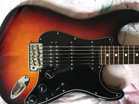 Fender USA special Stratocaster HSS Guitar