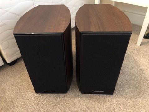 Whatfedale Diamond 10.1 Speakers walnut excellent condition