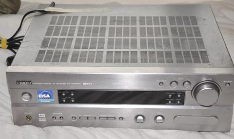 Yamaha RX-V673 Home Cinema Receiver / Amplifier + remote