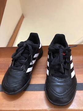 Adidas football shoes size 11