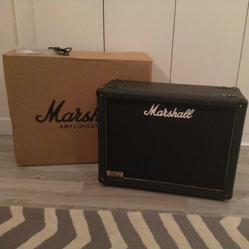 Marshall 1922 2x12 guitar speaker cabinet (Celestion G12-75 speakers, 150 Watt)
