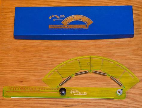ACU-ARC A464M by HOYLE AARM Adjustable Ruler centimetres for drawing curves in original box