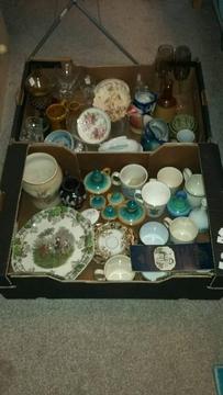 Job lot of pottery and glassware
