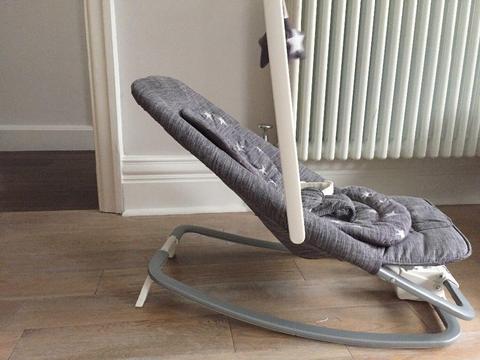 Joie baby bouncer chair