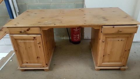 FREE - Pine desk with 2 drawers and 2 cupboards. MUST GO THIS WEEK