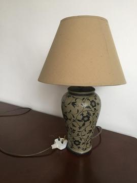Free table lamp