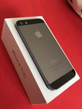 iPhone 5s 16gb Unlocked excellent condition boxed