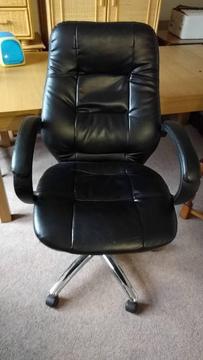 Black leather swivel chair