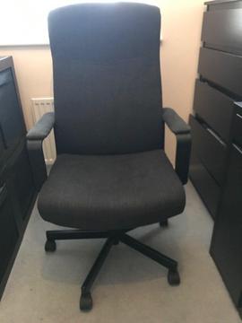Charcoal fabric office chair