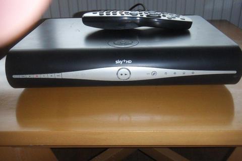 SKY+HD box and remote