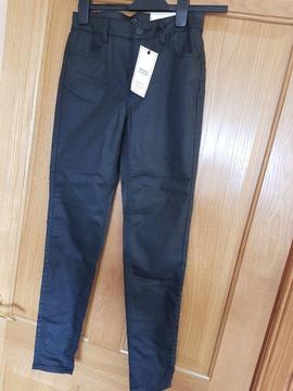 Warehouse coated skinny jeans size 8 brand new labels still on