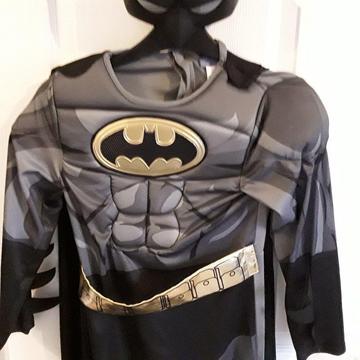 BATMAN Costume Age 7-8yrs ***Like NEW***