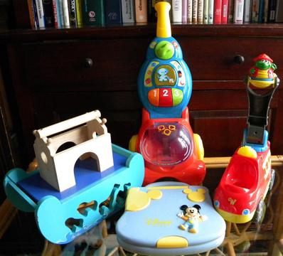 Toddlers toy bundle – used