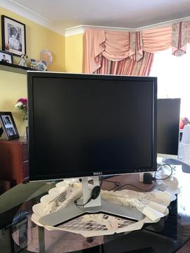 Dell 20” inch monitor - vga - dvi cable incl - perfect condition