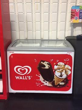 Walls Ice cream freezer