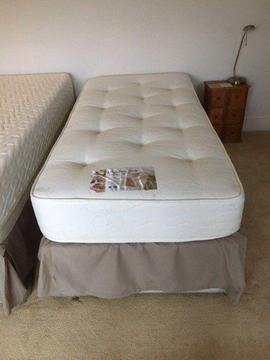 Single bed bases
