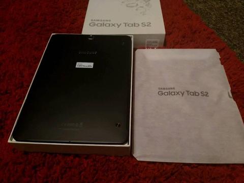 Tablet. Samsung tab s2. 32gb wifi