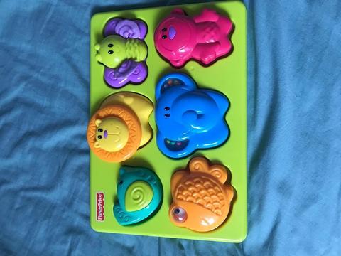 Fisher price animal puzzle