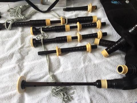 Vintage Bagpipes real Mounts
