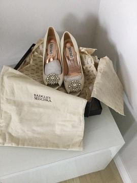 Badgley Mischka still in box