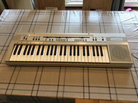 Casio CT-310 synth keyboard - full working order