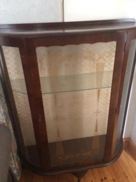 Glass cabinet for free
