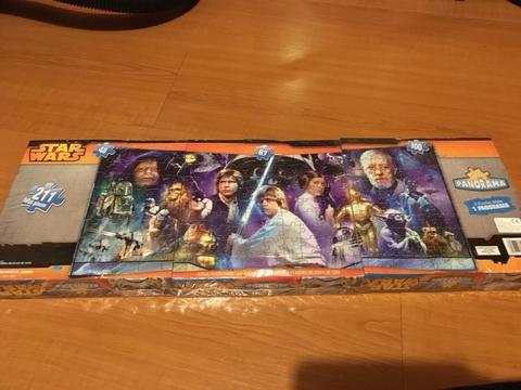 Star Wars trilogy jigsaw set