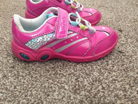 Clarks girls pink trainers with lights size 7F