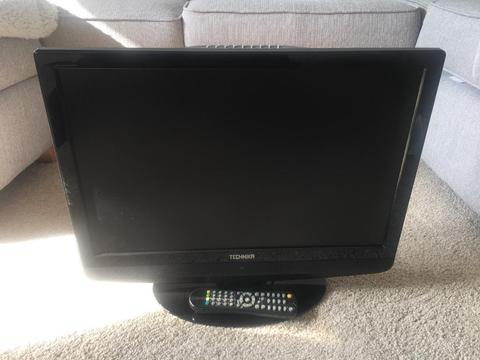 25” Freeview TV