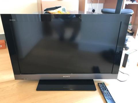 Sony Bravia 32 inch TV with stand
