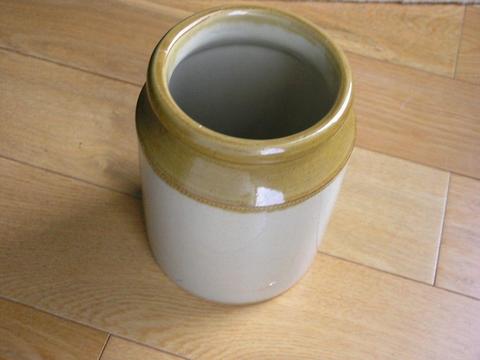 Stoneware Glazed Jar Weymouth free locl delivery