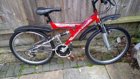 Bicycle British Eagle Cheetah. 23 inch wheels suspension mountain bike great condition