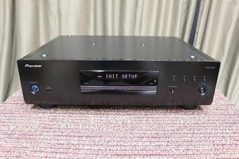 PIONEER BDP LX88 HIGH END BLU RAY PLAYER IN BLACK