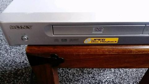 Sony DVP-M50 DVD player