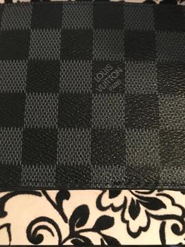 Brand new men’s LV black checkered wallet