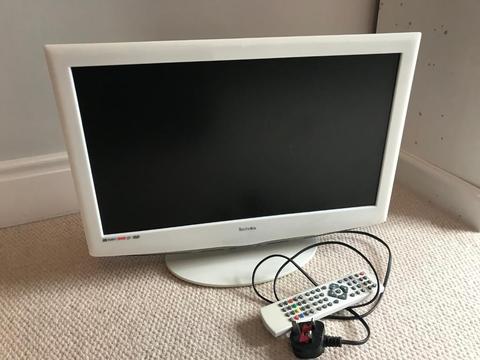Technika 21.6” LCD TV