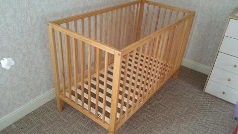 Baby/Toddler Mothercare cot in excellent condition incl mattress with protection cover in Belfast