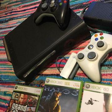 Xbox 360 + Games
