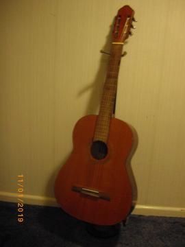 Old wooden guitar
