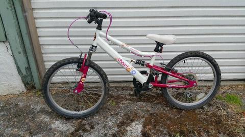 *** Reduced for Quick Sale *** Child's bicycle bike mountain bike 6 gears in Belfast