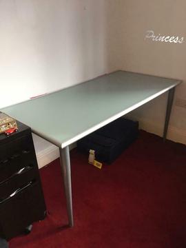 Glass table for dining or desk