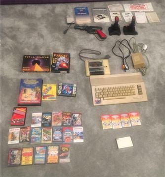 Commodore 64 C64 with games datasette bundle *tested*